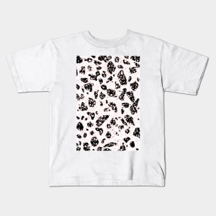 Tripple Terrazzo - Rose Pink Black  White Modern Speckle Pattern Kids T-Shirt